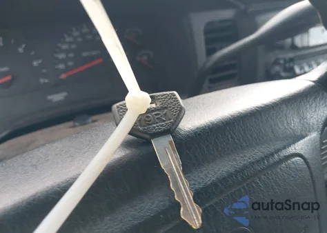 2004 Dodge Dakota Sport z USA, uszkodzony, nr VIN 1D7GL32KX4S698266